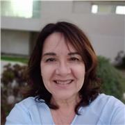 Instructora de Hatha Yoga para todas las edades, a partir de ls 18 años